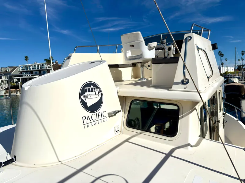 Slide: The Image of Pacific Trawler Cruiser 2002 - 10