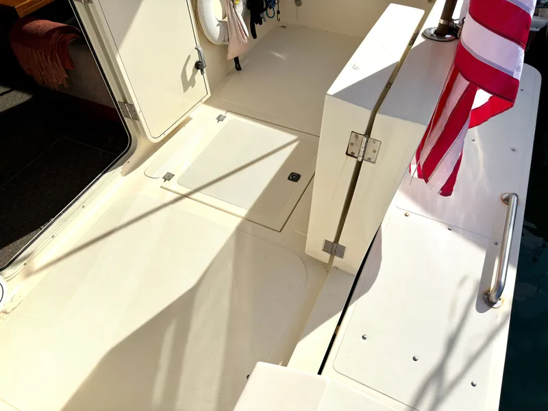 Slide: The Image of Pacific Trawler Cruiser 2002 - 30