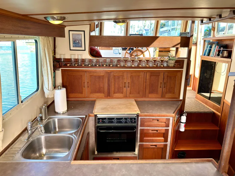 Slide: The Image of Pacific Trawler Cruiser 2002 - 47