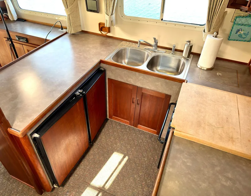 Slide: The Image of Pacific Trawler Cruiser 2002 - 48