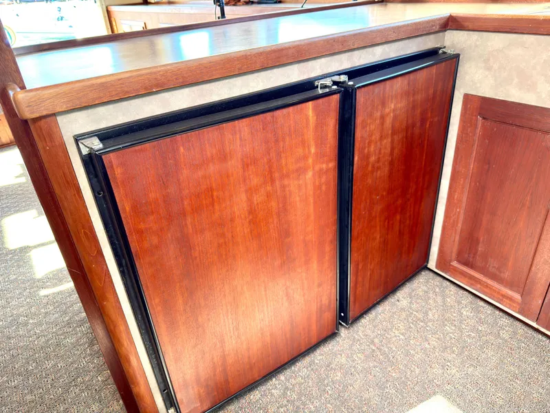 Slide: The Image of Pacific Trawler Cruiser 2002 - 52