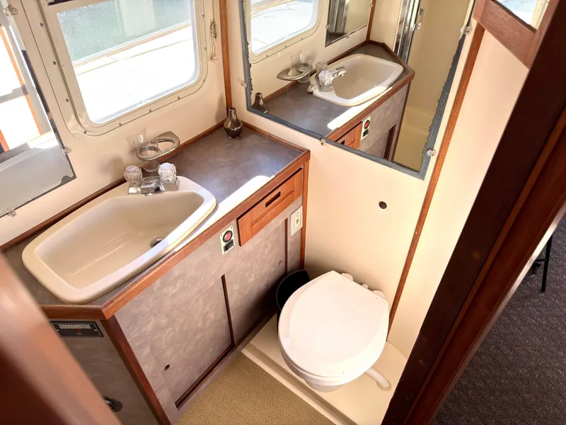 Slide: The Image of Pacific Trawler Cruiser 2002 - 59