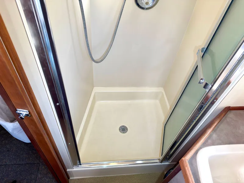 Slide: The Image of Pacific Trawler Cruiser 2002 - 60