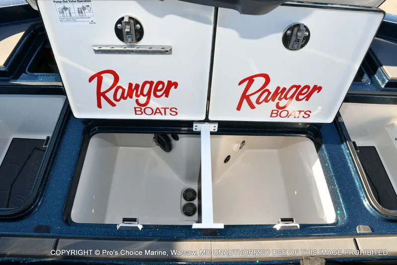 Slide: The Image of Ranger Z521R Dual Console w/Traction Mats 2026 - 61