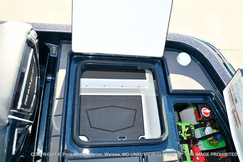 Slide: The Image of Ranger Z521R Dual Console w/Traction Mats 2026 - 64
