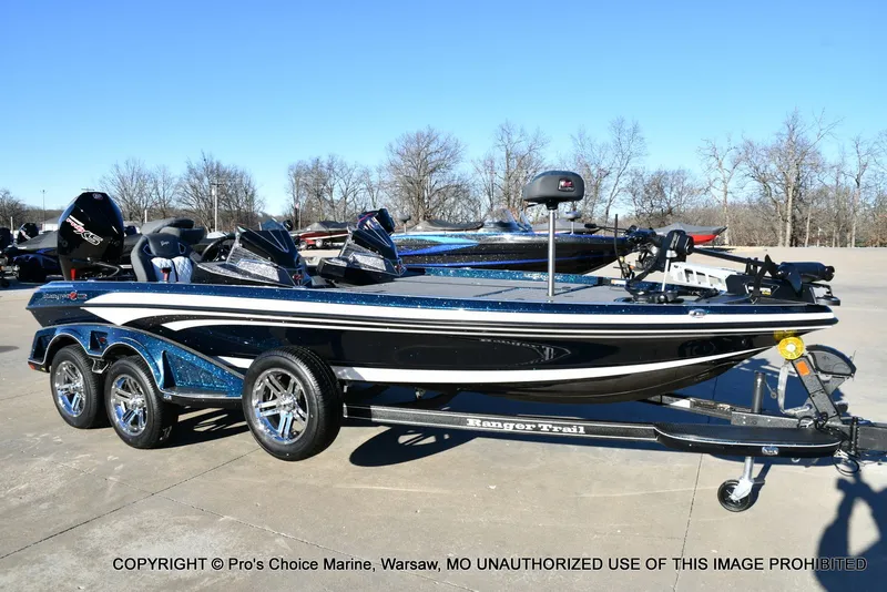 Slide: The Image of Ranger Z521R Dual Console w/Traction Mats 2026 - 68