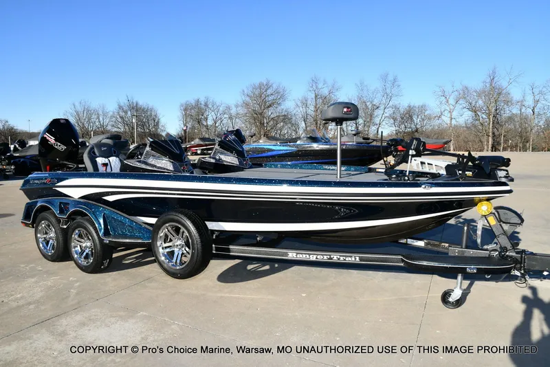 Slide: The Image of Ranger Z521R Dual Console w/Traction Mats 2026 - 70