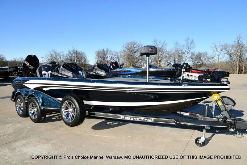 Slide: The Image of Ranger Z521R Dual Console w/Traction Mats 2026 - 72