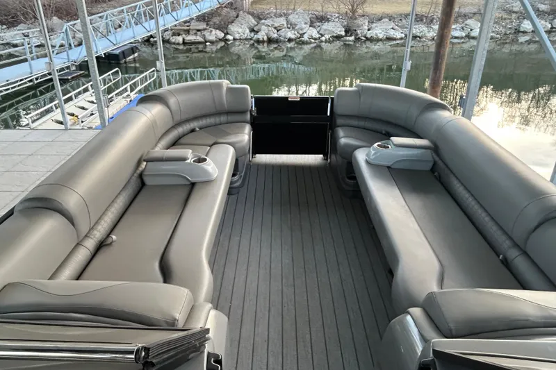 Slide: The Image of 2020 Avalon 2785 Excaliber pontoon boat with spacious seating and sleek design. - 13