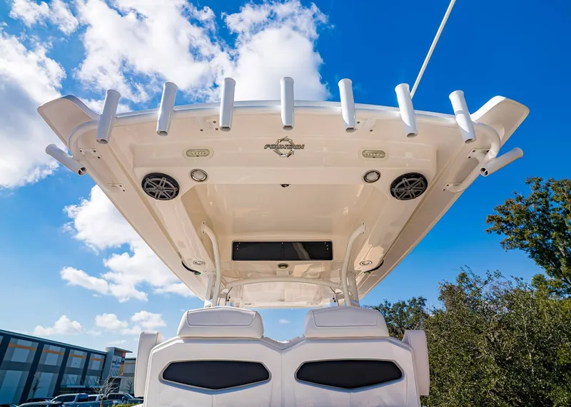 Slide: The Image of Fountain 38 Center Console 2019 - 11