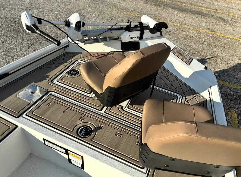 Slide: The Image of Avid 18SC Rogue 2026 - 11