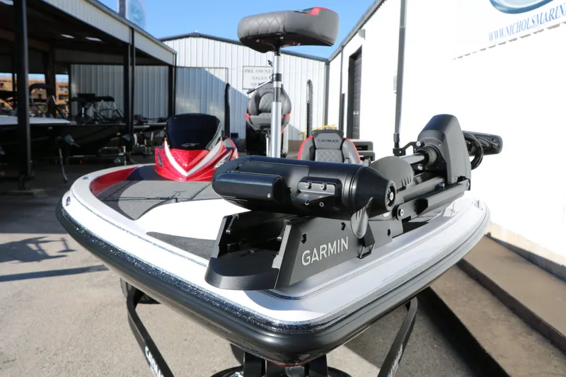 Slide: The Image of Caymas CX 20 PRO 2025 - 16