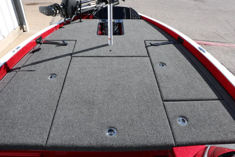 Slide: The Image of Caymas CX 20 PRO 2025 - 25