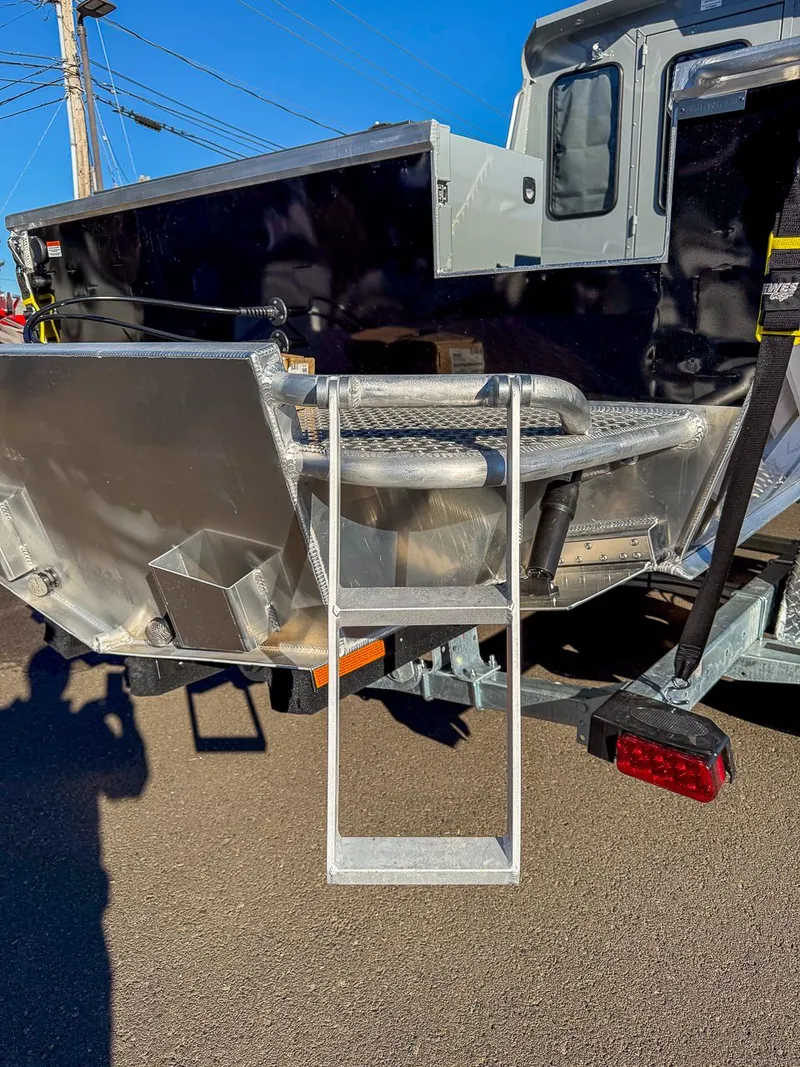 Slide: The Image of Hewescraft 240 Ocean Pro HT 2026 - 23