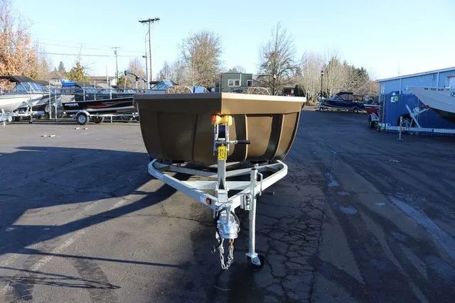 Slide: The Image of Smoker Craft Sportsman PRO 1866 2026 - 4