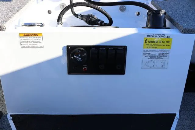 Slide: The Image of Smoker Craft Pro Lodge 160 2026 - 13