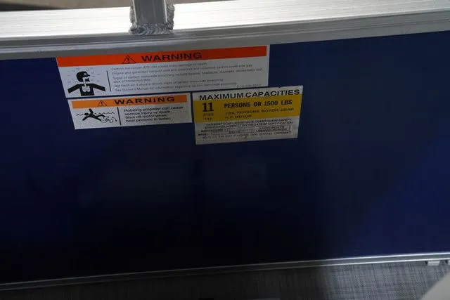 Slide: The Image of Lowe Ss 210 2017 - 12