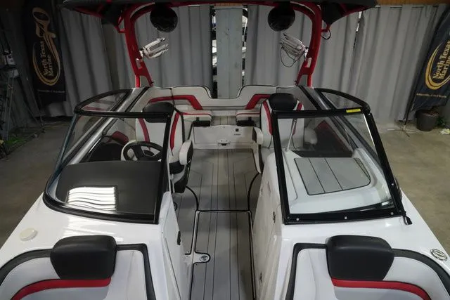 Slide: The Image of Yamaha 242X 2020 - 13