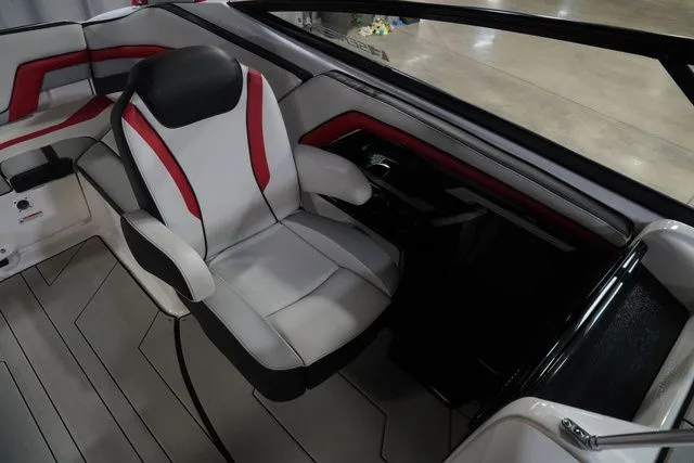 Slide: The Image of Yamaha 242X 2020 - 17