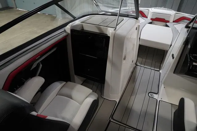 Slide: The Image of Yamaha 242X 2020 - 19