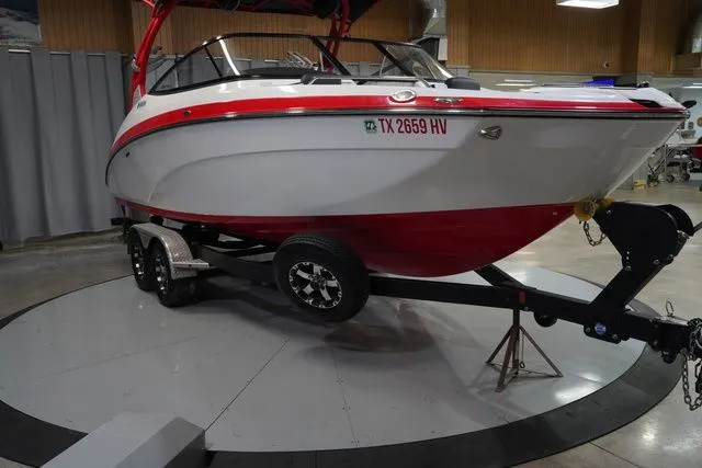 Slide: The Image of Yamaha 242X 2020 - 5