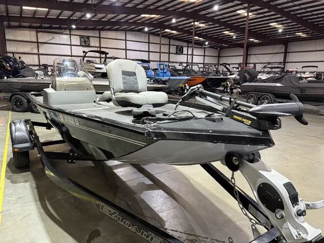 Slide: The Image of Tracker Pro 160 W/Mercury 40 2018 - 3