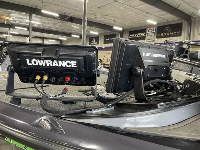 Slide: The Image of Nitro Z20 2023 - 15