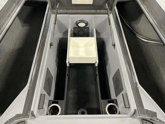 Slide: The Image of Nitro Z20 2023 - 20