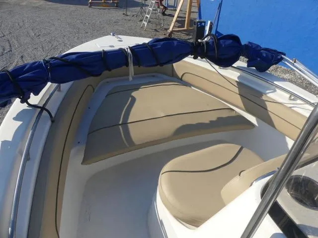 Slide: The Image of NauticStar 19 XS 2018 - 12