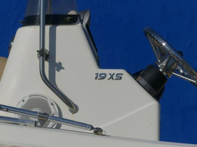 Slide: The Image of NauticStar 19 XS 2018 - 13