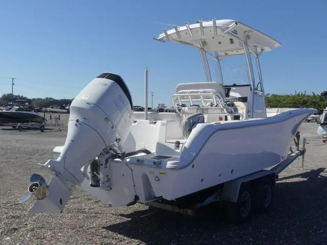 Slide: The Image of Sea Fox 248 Commander 2019 - 4