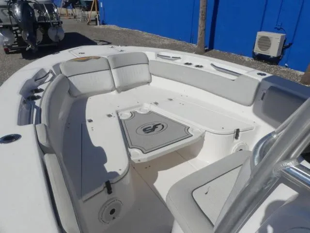 Slide: The Image of Sea Fox 248 Commander 2019 - 8