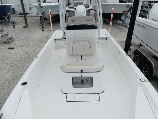 Slide: The Image of Blue Wave 2200 STL 2023 - 9