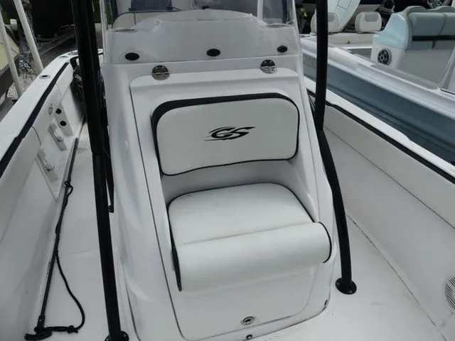 Slide: The Image of Glasstream 240 CCX 2022 - 11