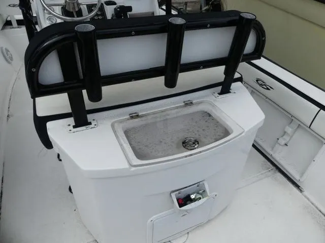 Slide: The Image of Glasstream 240 CCX 2022 - 8