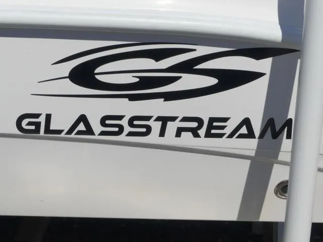 Slide: The Image of Glasstream 240 CCX 2025 - 6