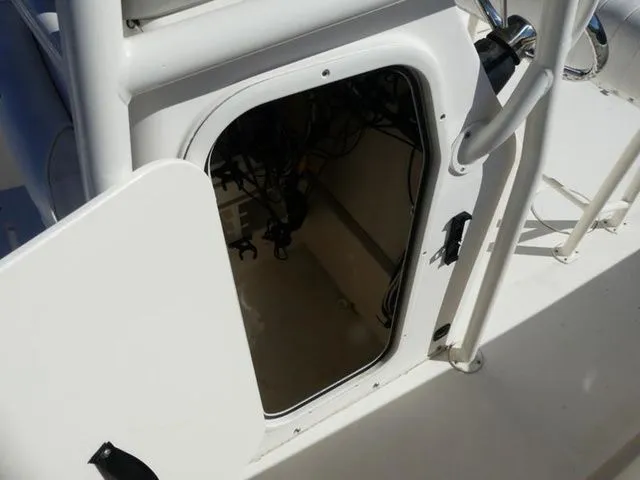 Slide: The Image of Bulls Bay 230 Center Console 2016 - 11
