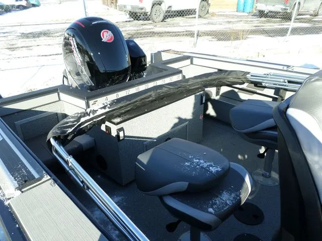 Slide: The Image of Starcraft Fishmaster 196 DC 2026 - 4