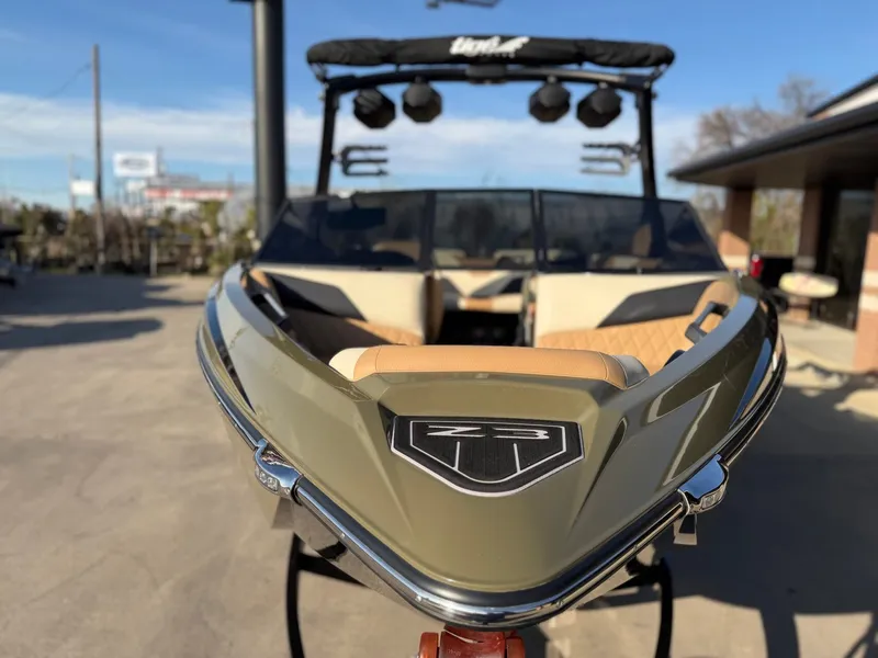 Slide: The Image of Tigé Z3 2023 - 8