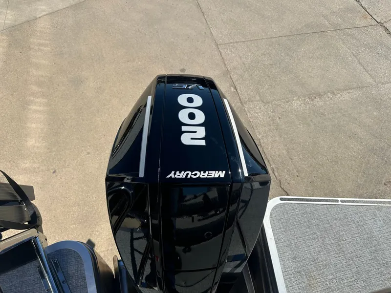 Slide: The Image of Harris Cruiser 230 2026 - 41