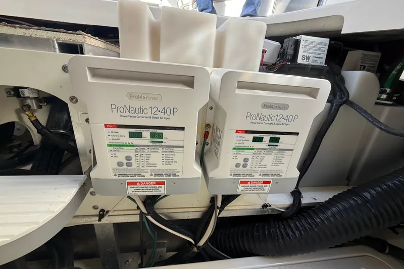 Slide: The Image of ProNautic 12-40P chargers in 2022 Sea Ray Sundancer 320 Outboard. - 17