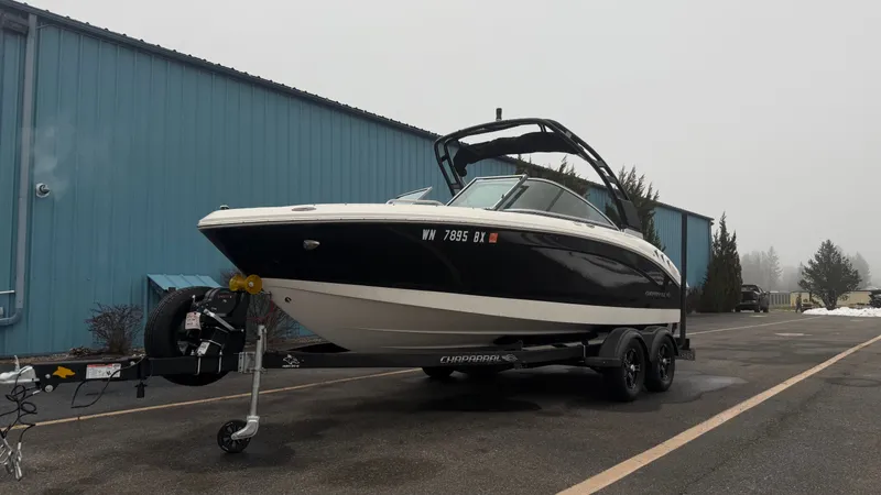 Slide: The Image of Chaparral 21 SSi 2024 - 11