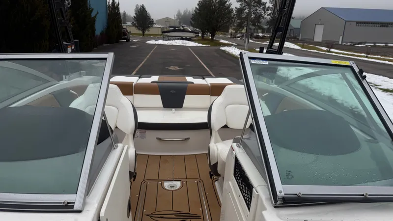 Slide: The Image of Chaparral 21 SSi 2024 - 19