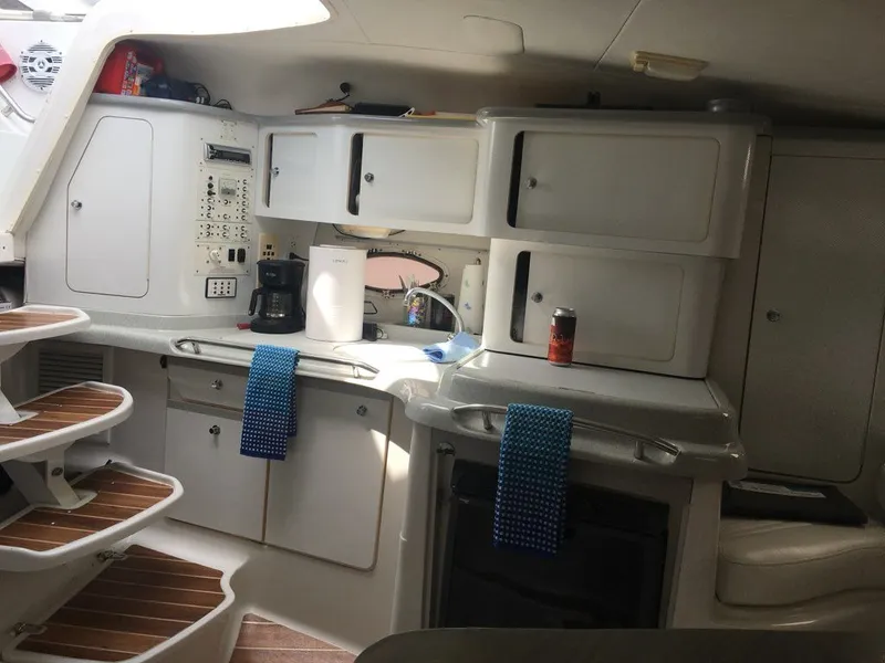 Slide: The Image of Chris-Craft 320 Amerosport Express 1997 - 5