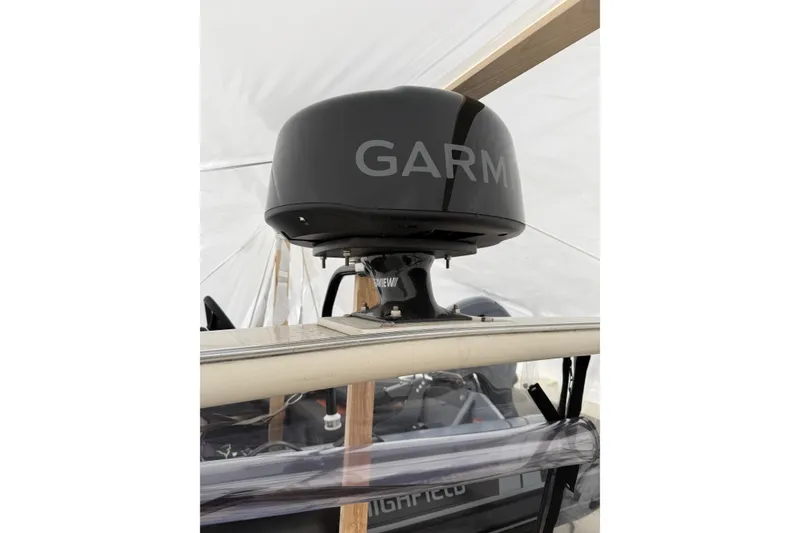 Slide: The Image of Radar equipment on a 1989 Silverton 46 Aft Cabin boat. - 11