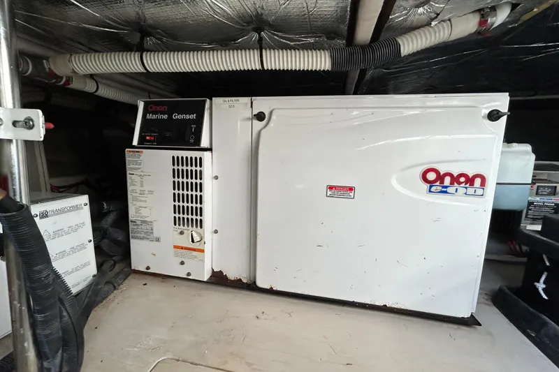 Slide: The Image of Onan Marine Genset in 2008 Sea Ray 52 Sedan Bridge engine room. - 31