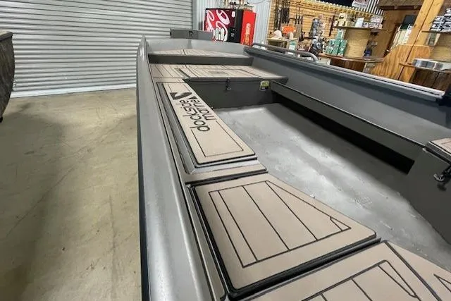 Slide: The Image of Interior view of Reaper Boats 656 MUD BOAT 2026. - 7