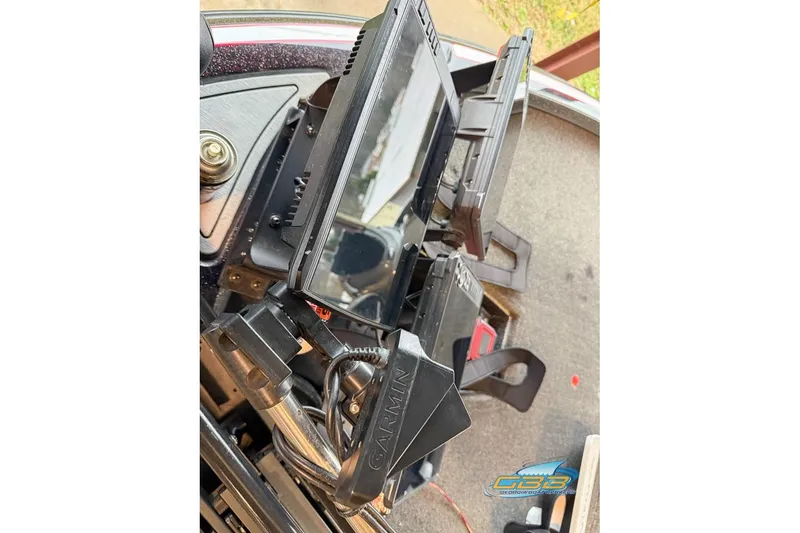 Slide: The Image of Close-up of Garmin electronics on a 2016 Nitro Z21 Pro boat dashboard. - 39