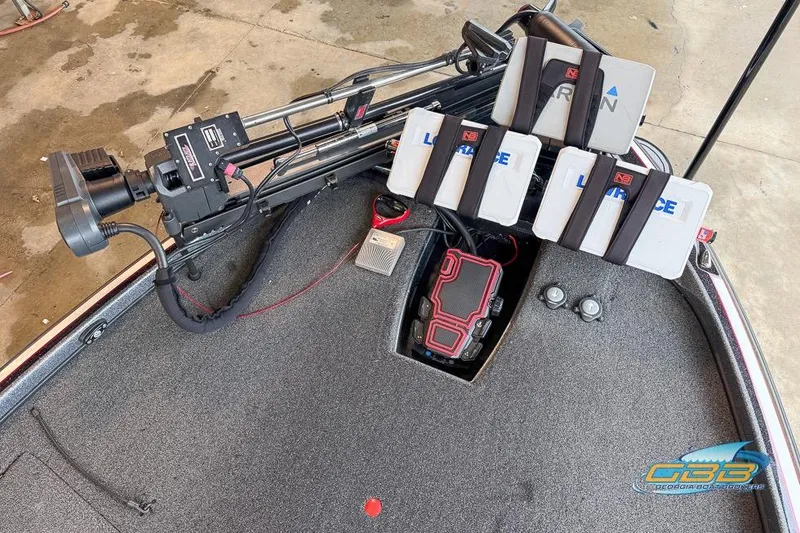 Slide: The Image of 2016 Nitro Z21 Pro boat deck with advanced fishing electronics and trolling motor setup. - 41