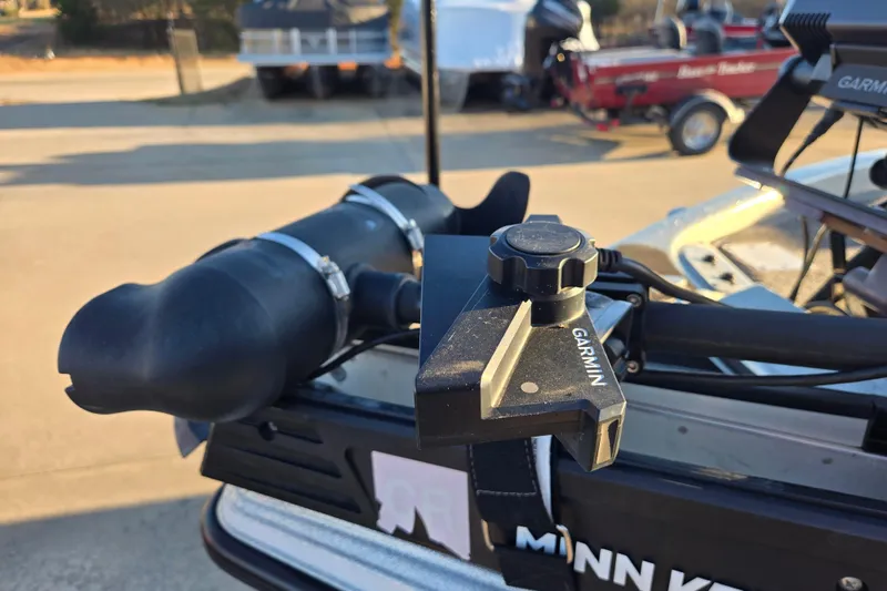 Slide: The Image of 2020 Phoenix 921 Elite boat with Garmin equipment and Minn Kota trolling motor. - 24